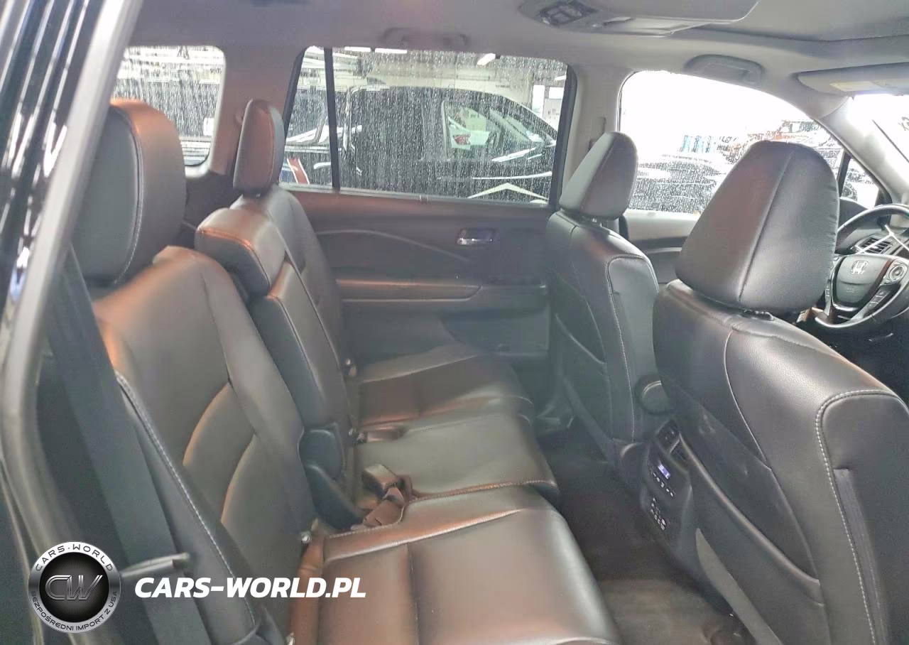 2017 Honda Pilot Touring VIN:5FNYF6H91HB027874 - 11