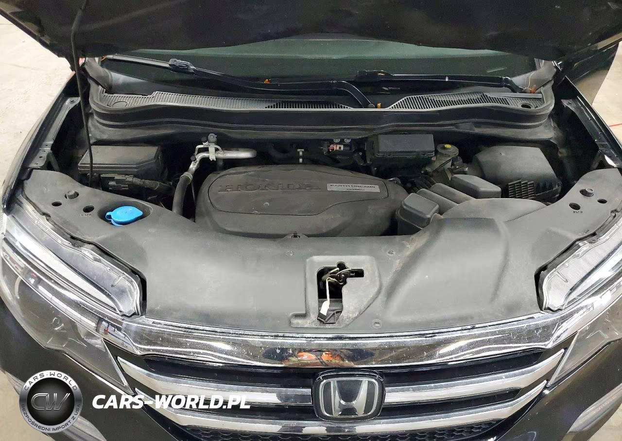 2017 Honda Pilot Touring VIN:5FNYF6H91HB027874 - 12