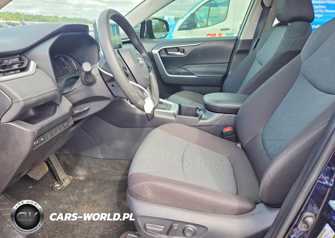 2025 Toyota Rav4 Xle VIN:2T3W1RFV8SW402278 - 7