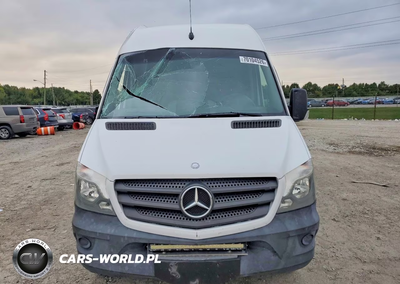2015 Mercedes-Benz Sprinter 2500 Delivery Van VIN:WD3PE8DC9FP146216 - 5