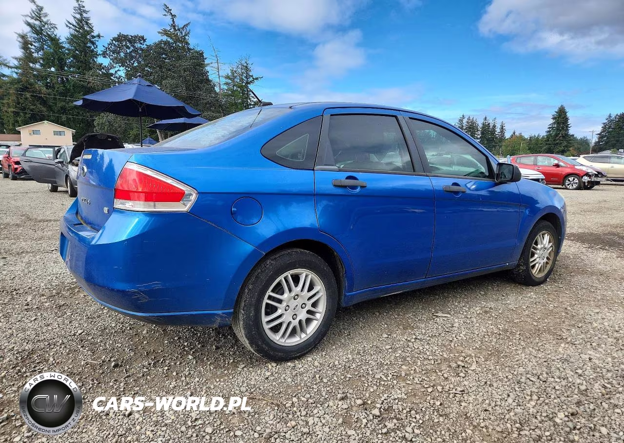 2010 Ford Focus Se VIN:1FAHP3FN7AW143504 - 3
