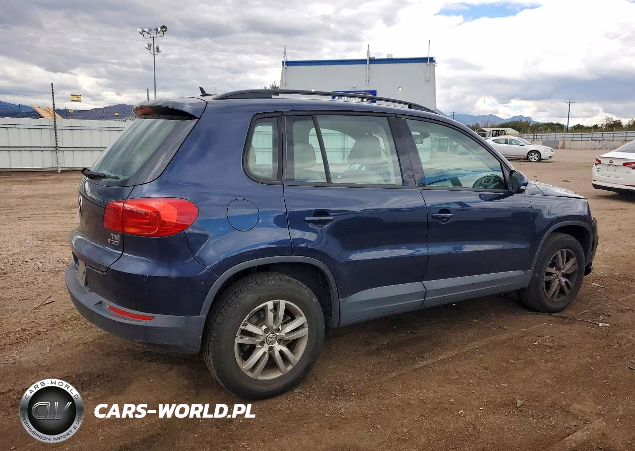 2016 Volkswagen Tiguan S VIN:WVGBV7AX0GW527490 - 3