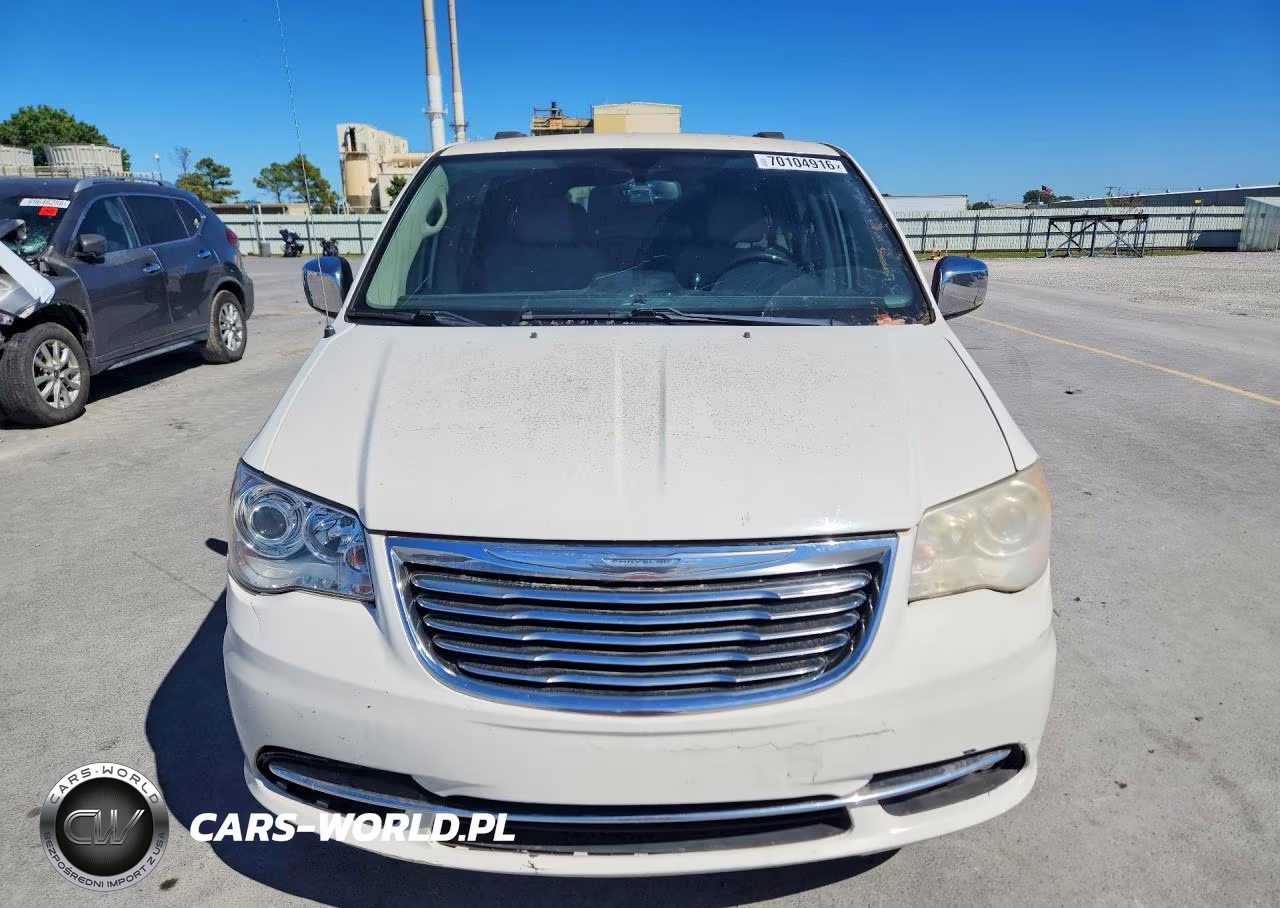 2012 Chrysler Town & Country Limited VIN:2C4RC1GGXCR273609 - 5