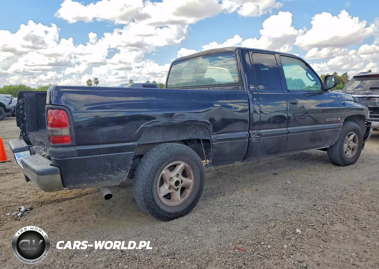 1999 Dodge Ram 1500 VIN:1B7HC13Y8XJ534224 - 3