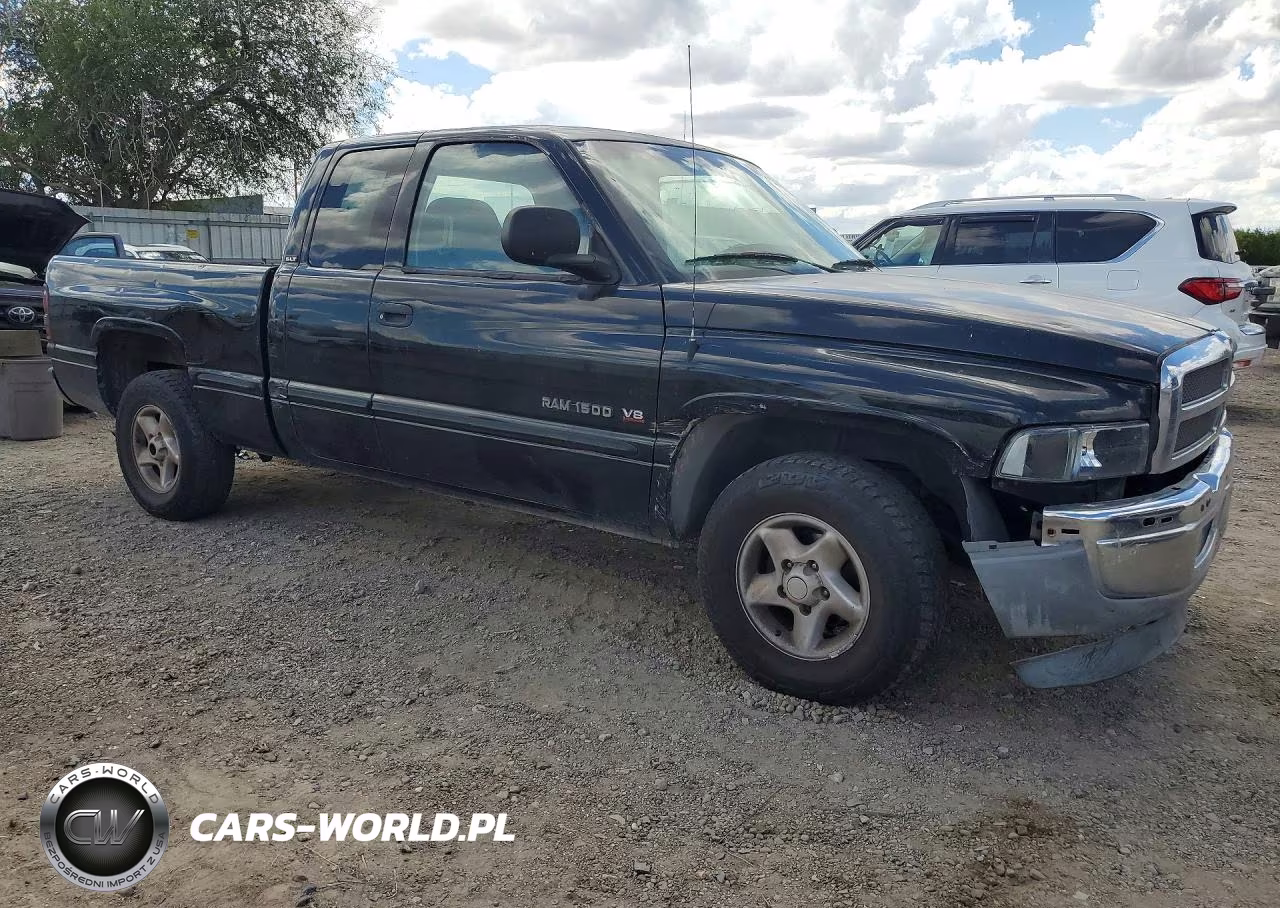 1999 Dodge Ram 1500 VIN:1B7HC13Y8XJ534224 - 4