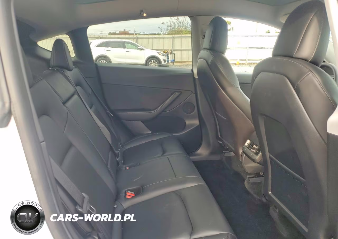 2021 Tesla Model Y VIN:5YJYGDEE8MF202991 - 11