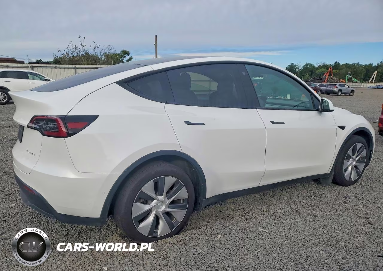 2021 Tesla Model Y VIN:5YJYGDEE8MF202991 - 3