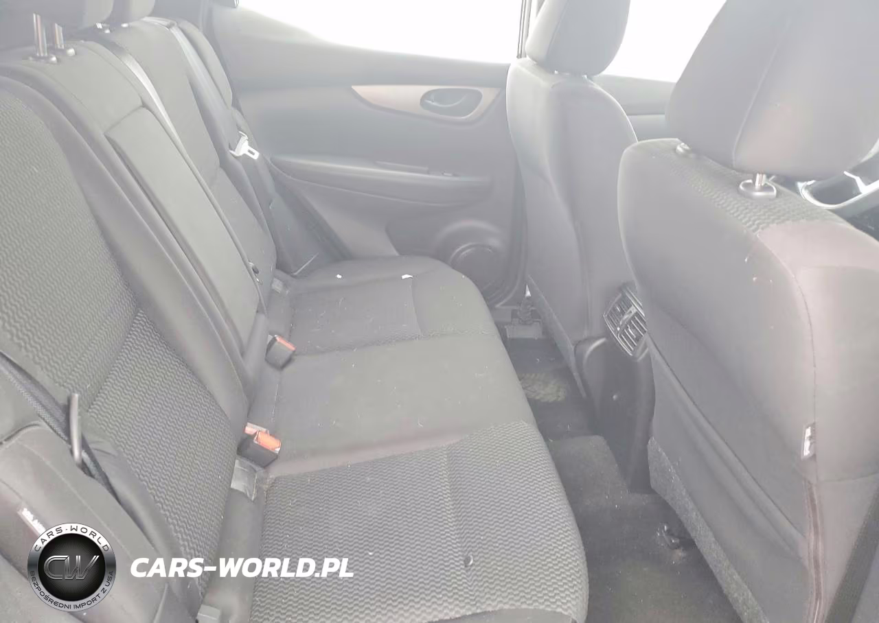 2020 Nissan Rogue Sport S VIN:JN1BJ1CW0LW386435 - 11