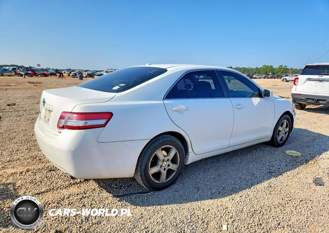 2011 Toyota Camry Le VIN:4T1BF3EK2BU692613 - 3