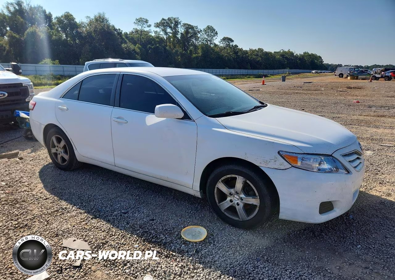 2011 Toyota Camry Le VIN:4T1BF3EK2BU692613 - 4
