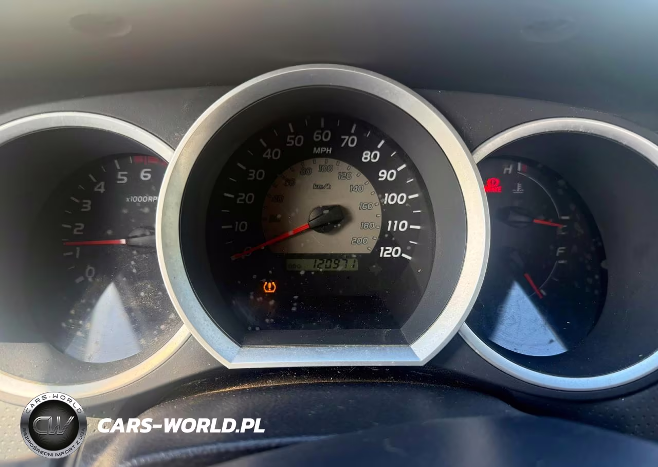 2010 Toyota Tacoma Base VIN:5TEPX4ENXAZ689293 - 8