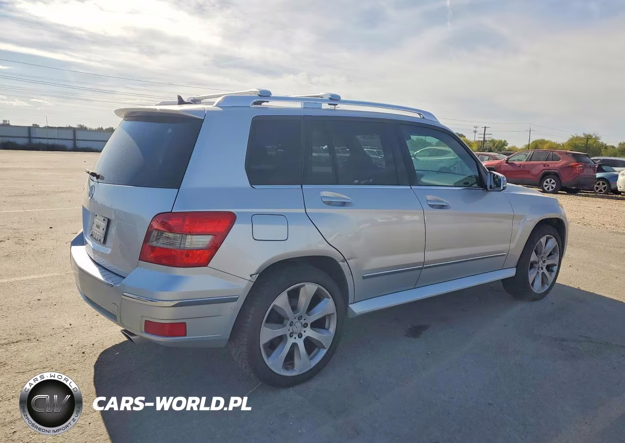 2010 Mercedes-Benz Glk 350 VIN:WDCGG5GB8AF337314 - 3
