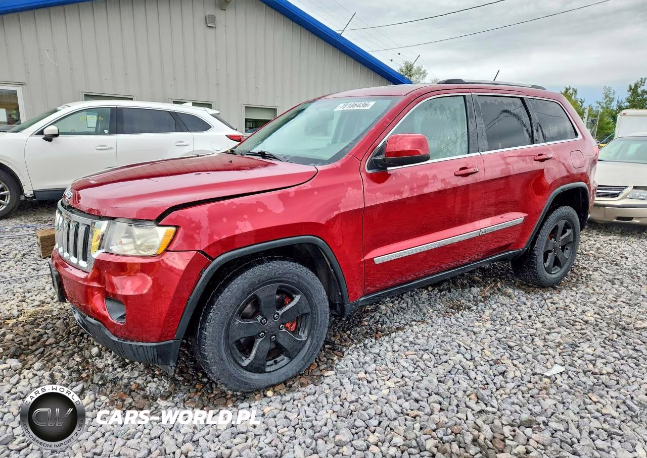 2013 Jeep Grand Cherokee Laredo VIN:1C4RJFAG3DC502721 - 1