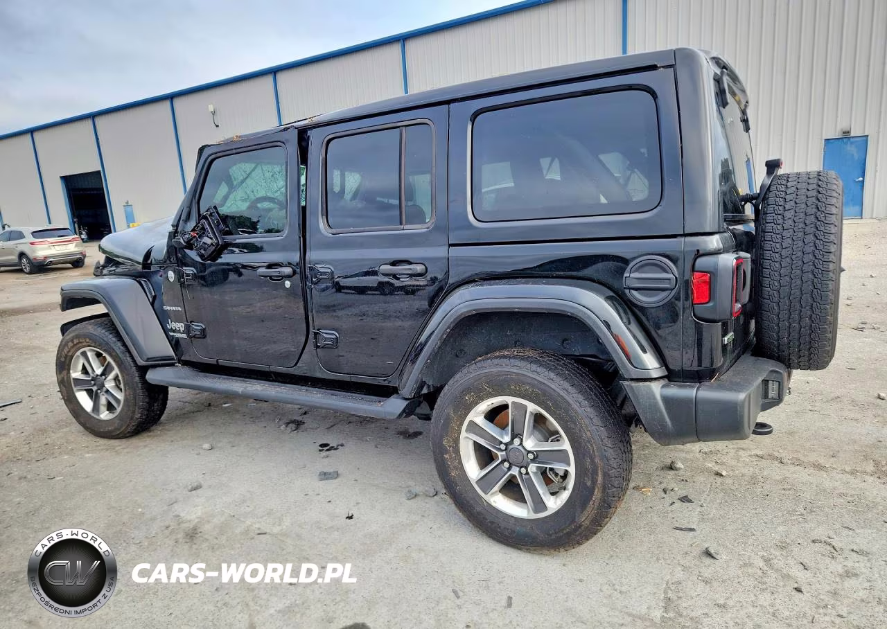 2022 Jeep Wrangler Unlimited Sahara VIN:1C4HJXEM3NW241821 - 2