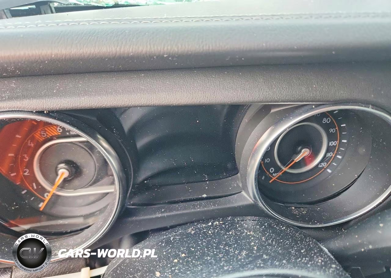 2022 Jeep Wrangler Unlimited Sahara VIN:1C4HJXEM3NW241821 - 9