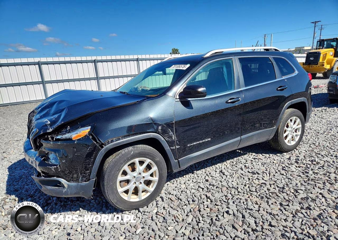 2015 Jeep Cherokee Latitude – zdjęcie 1 z 13