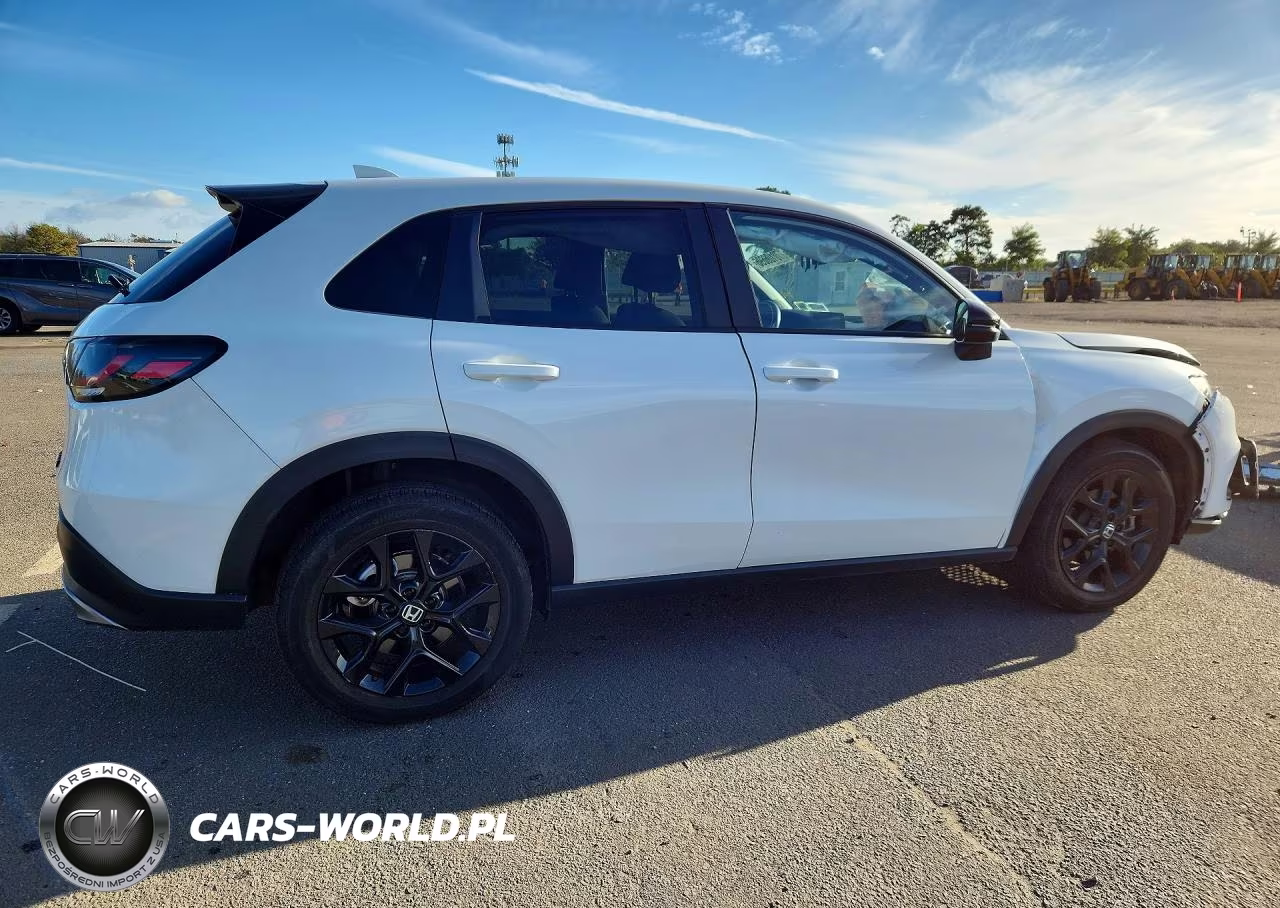 2024 Honda Hr-V Sport VIN:3CZRZ2H56RM753643 - 3