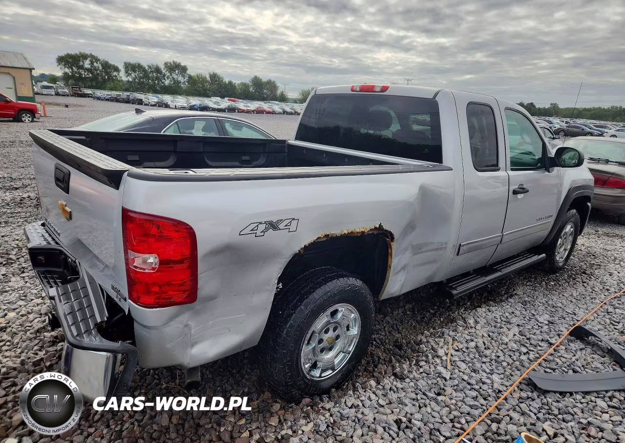 2013 Chevrolet Silverado K1500 Lt VIN:1GCRKSE71DZ121026 - 3