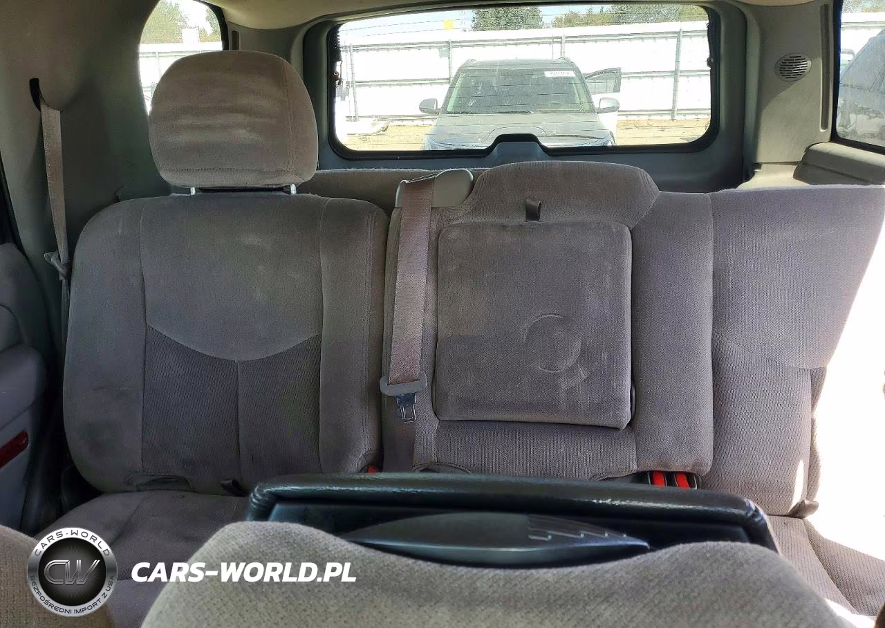 2005 GMC Yukon VIN:1GKEC13V05R275837 - 10