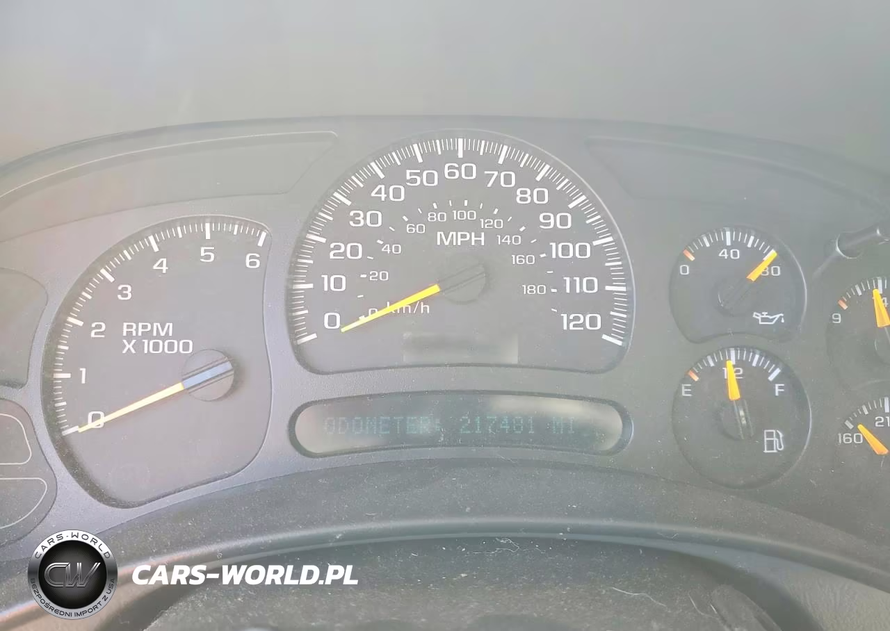 2005 GMC Yukon VIN:1GKEC13V05R275837 - 9