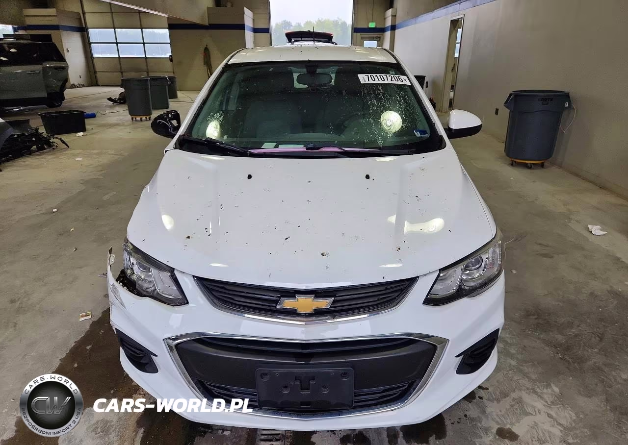 2017 Chevrolet Sonic VIN:1G1JG6SH4H4173538 - 5