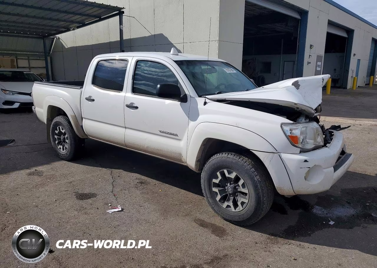 2011 Toyota Tacoma V6 VIN:5TFLU4EN3BX018242 - 4