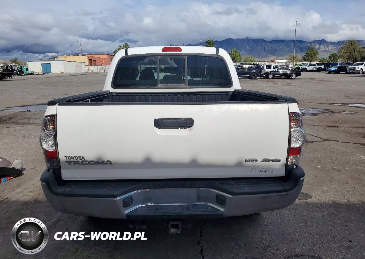 2011 Toyota Tacoma V6 VIN:5TFLU4EN3BX018242 - 6