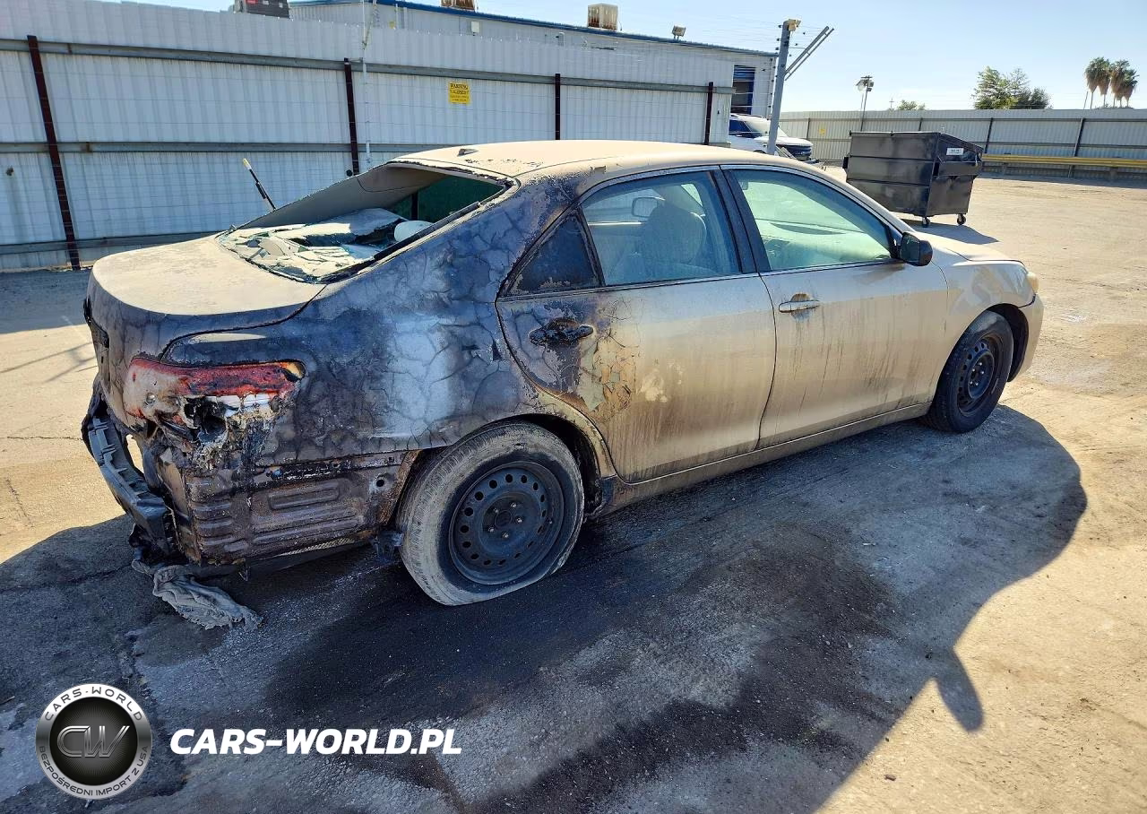 2010 Toyota Camry Le VIN:4T1BF3EK0AU050146 - 3