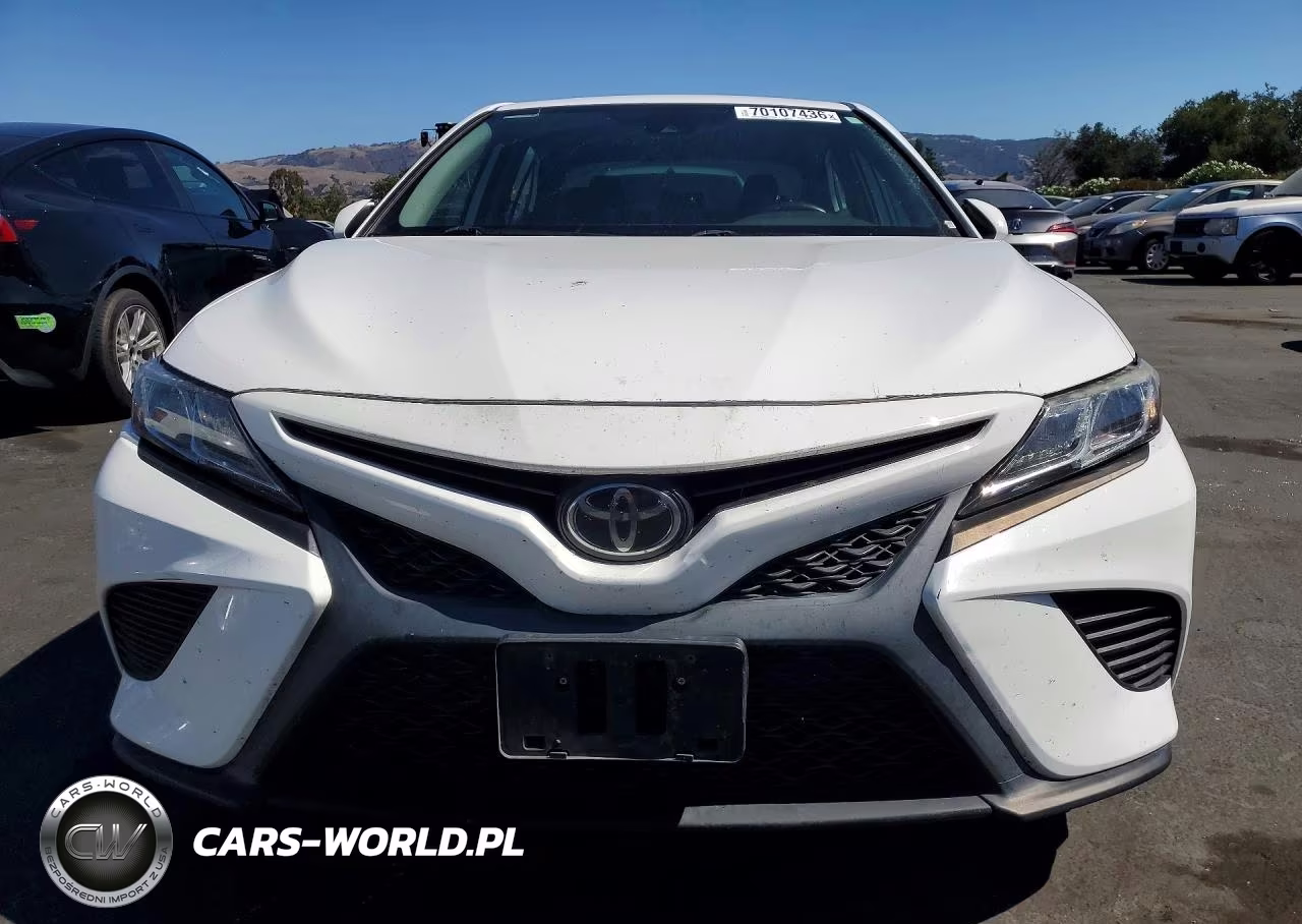 2020 Toyota Camry Se VIN:4T1G11AK2LU899373 - 5