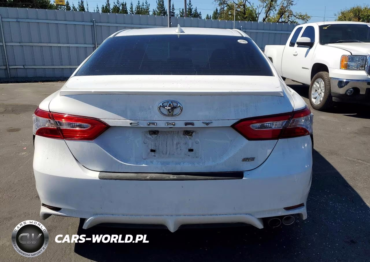 2020 Toyota Camry Se VIN:4T1G11AK2LU899373 - 6