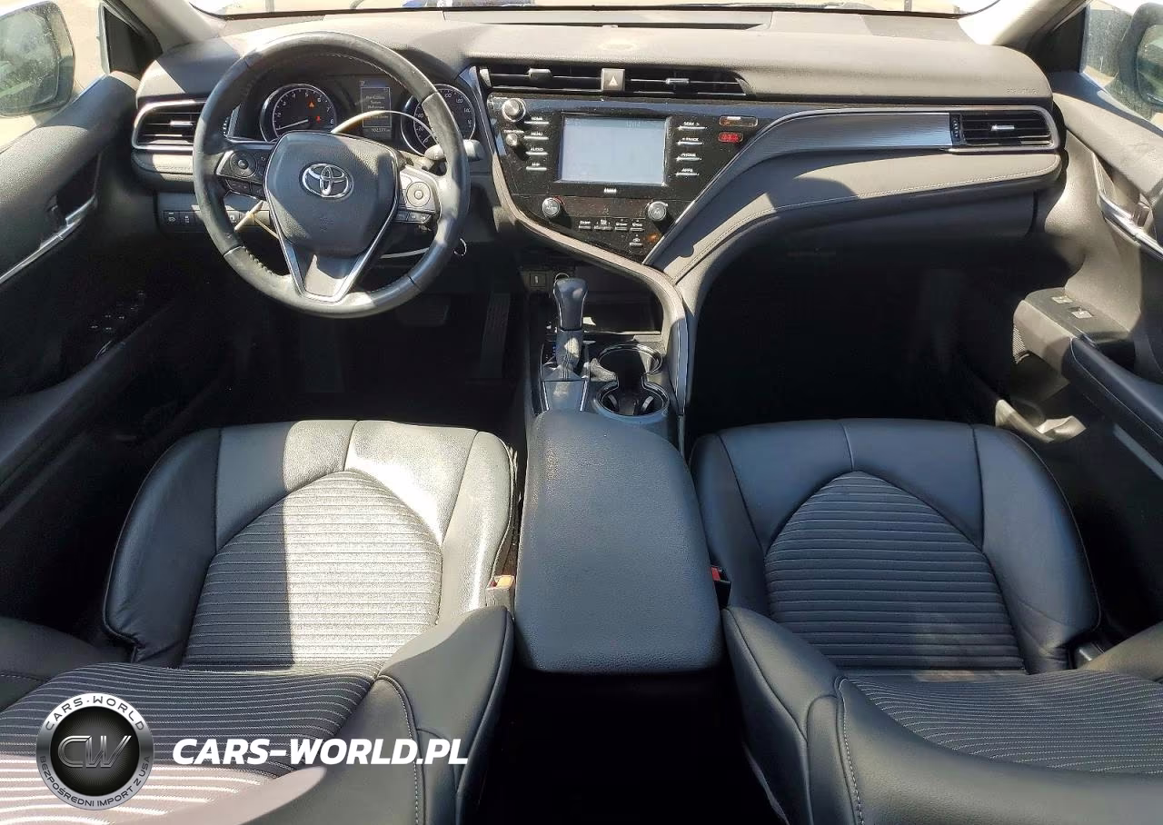 2020 Toyota Camry Se VIN:4T1G11AK2LU899373 - 8