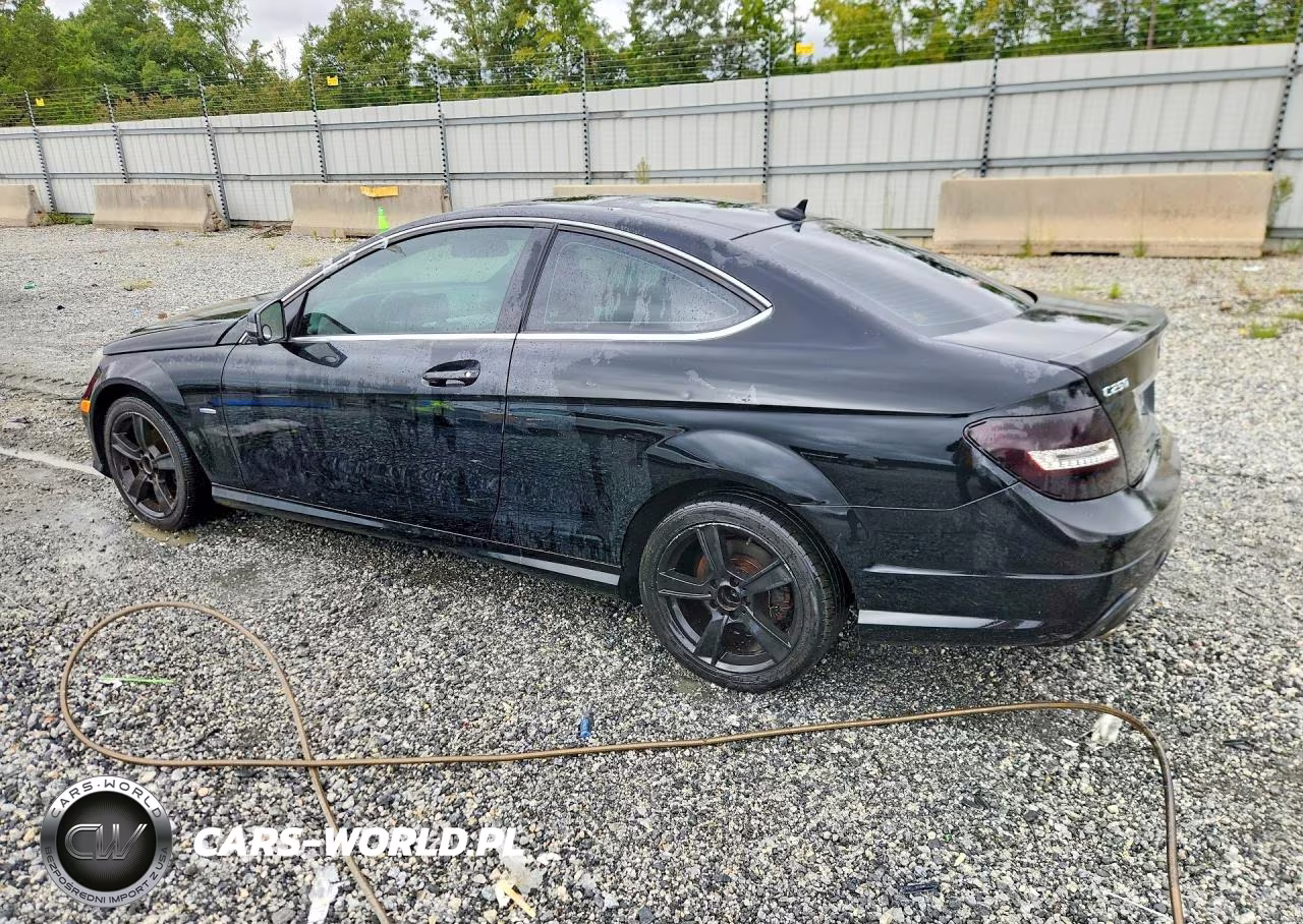 2012 MERCEDES-BENZ C 250 VIN:WDDGJ4HB6CF740071 - 2
