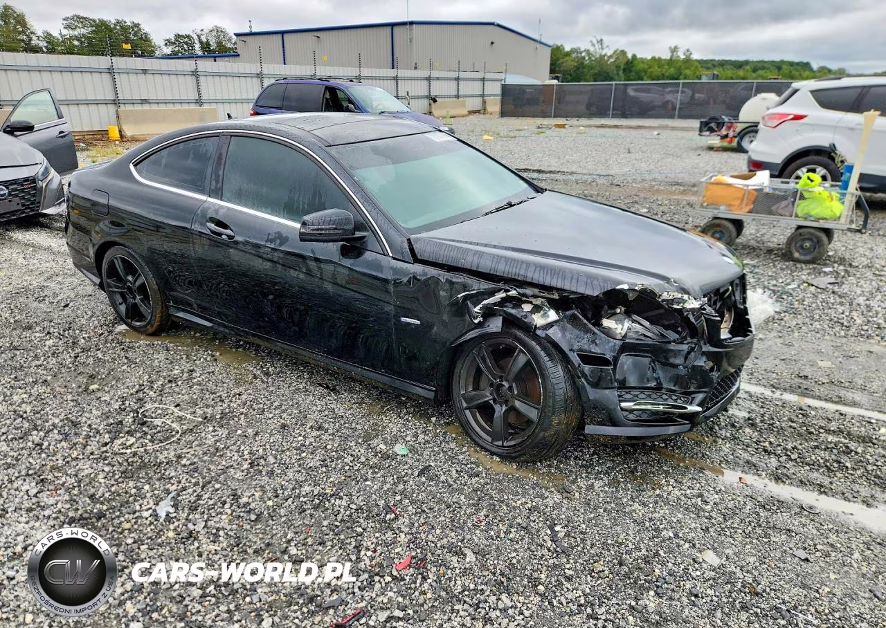 2012 MERCEDES-BENZ C 250 VIN:WDDGJ4HB6CF740071 - 4