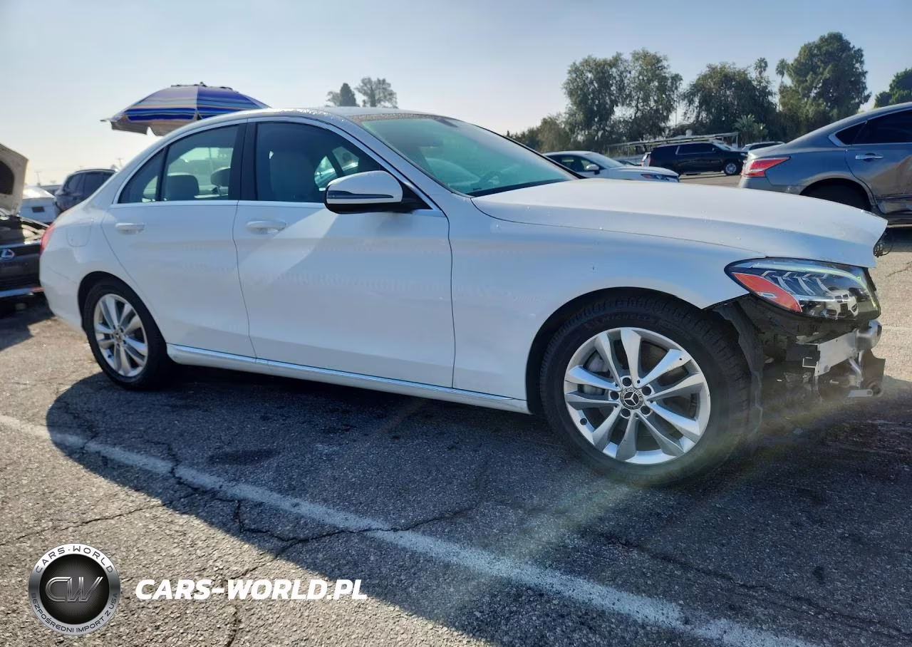 2019 Mercedes-Benz C 300 VIN:55SWF8DB8KU293717 - 4
