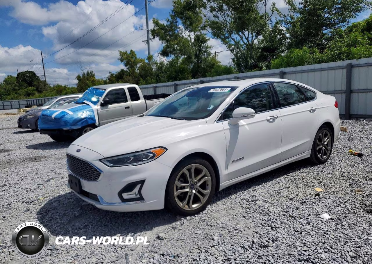 2019 Ford Fusion Titanium VIN:3FA6P0RU0KR105058 - 1