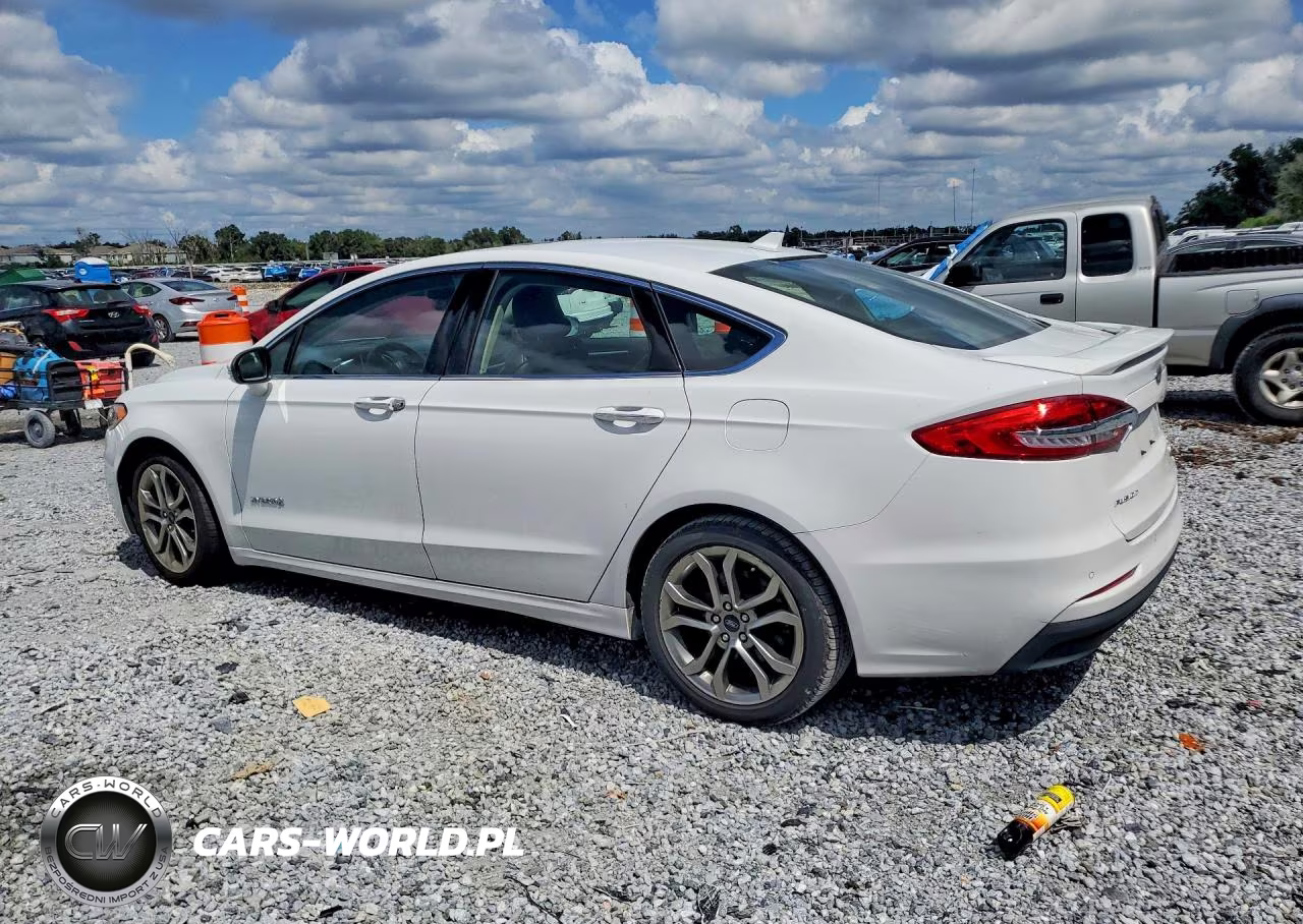 2019 Ford Fusion Titanium VIN:3FA6P0RU0KR105058 - 2