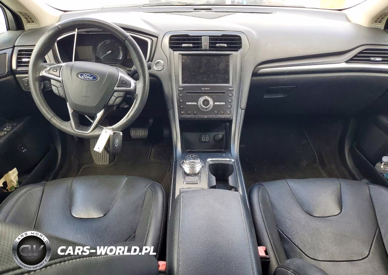 2019 Ford Fusion Titanium VIN:3FA6P0RU0KR105058 - 8