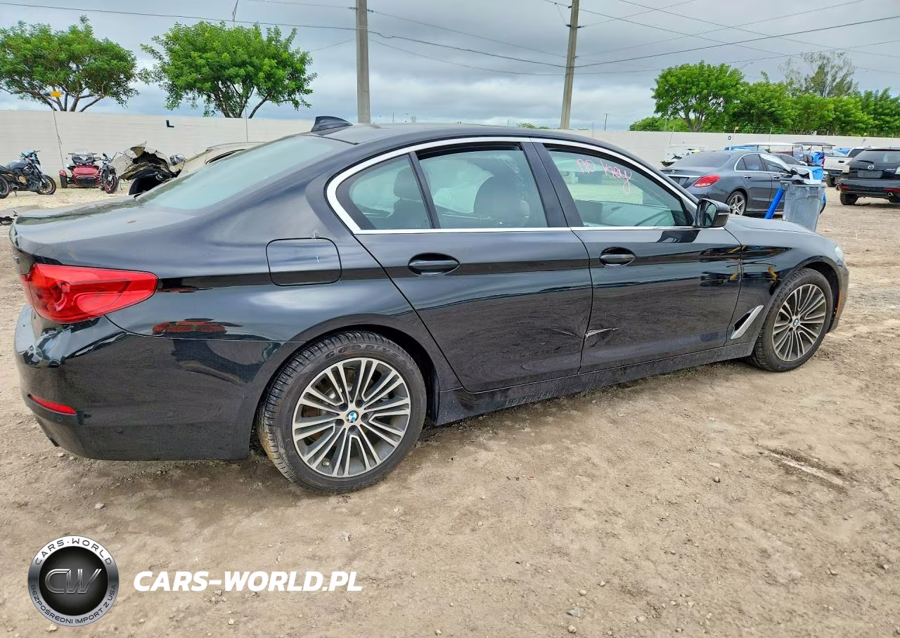 2019 BMW 530 I VIN:WBAJA5C51KBX49061 - 3