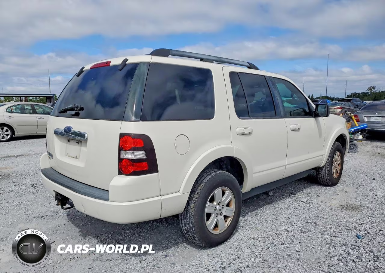 2009 Ford Explorer Xlt VIN:1FMEU63E89UA43510 - 3