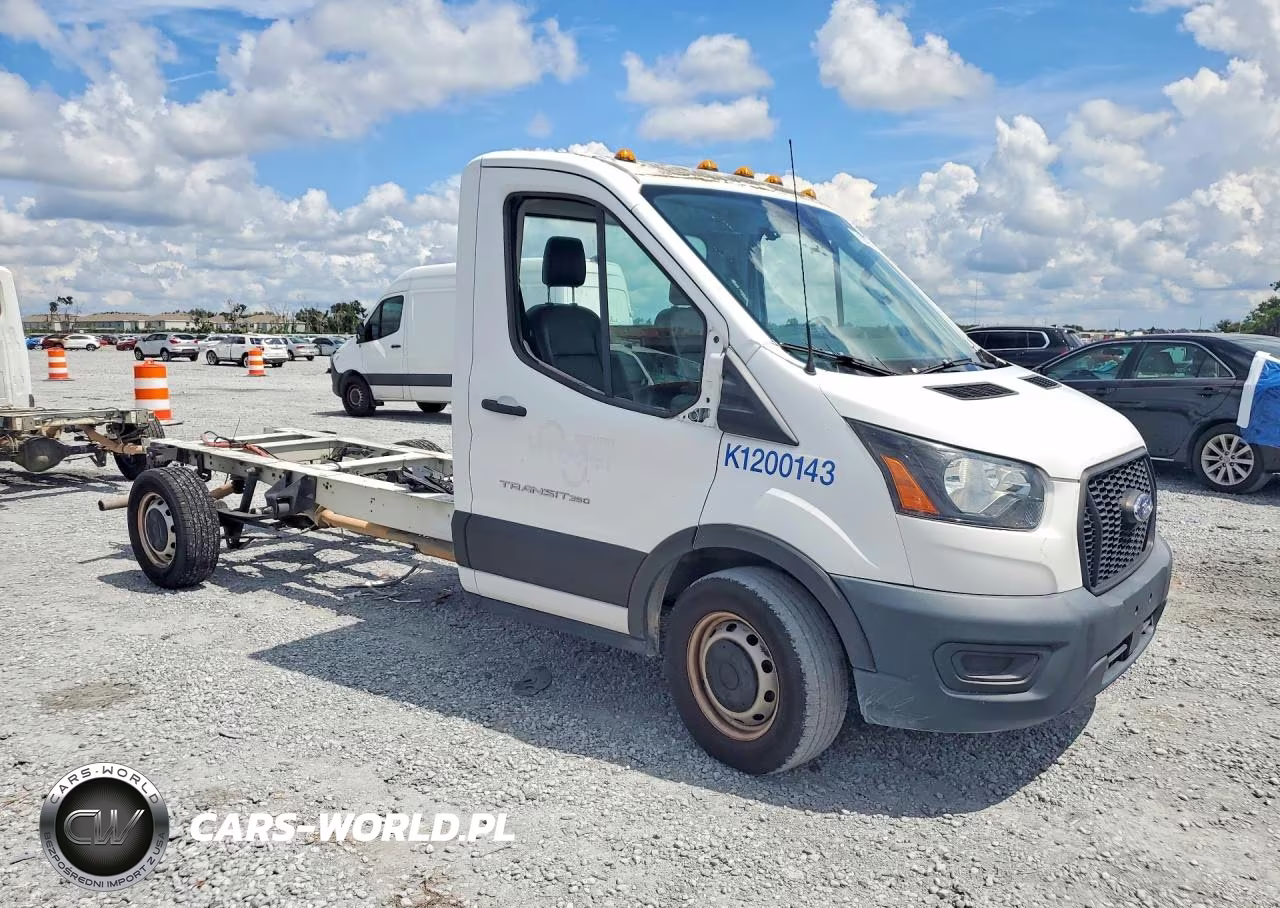 2020 Ford Transit T-350 VIN:1FDBW5Z81LKB21671 - 4