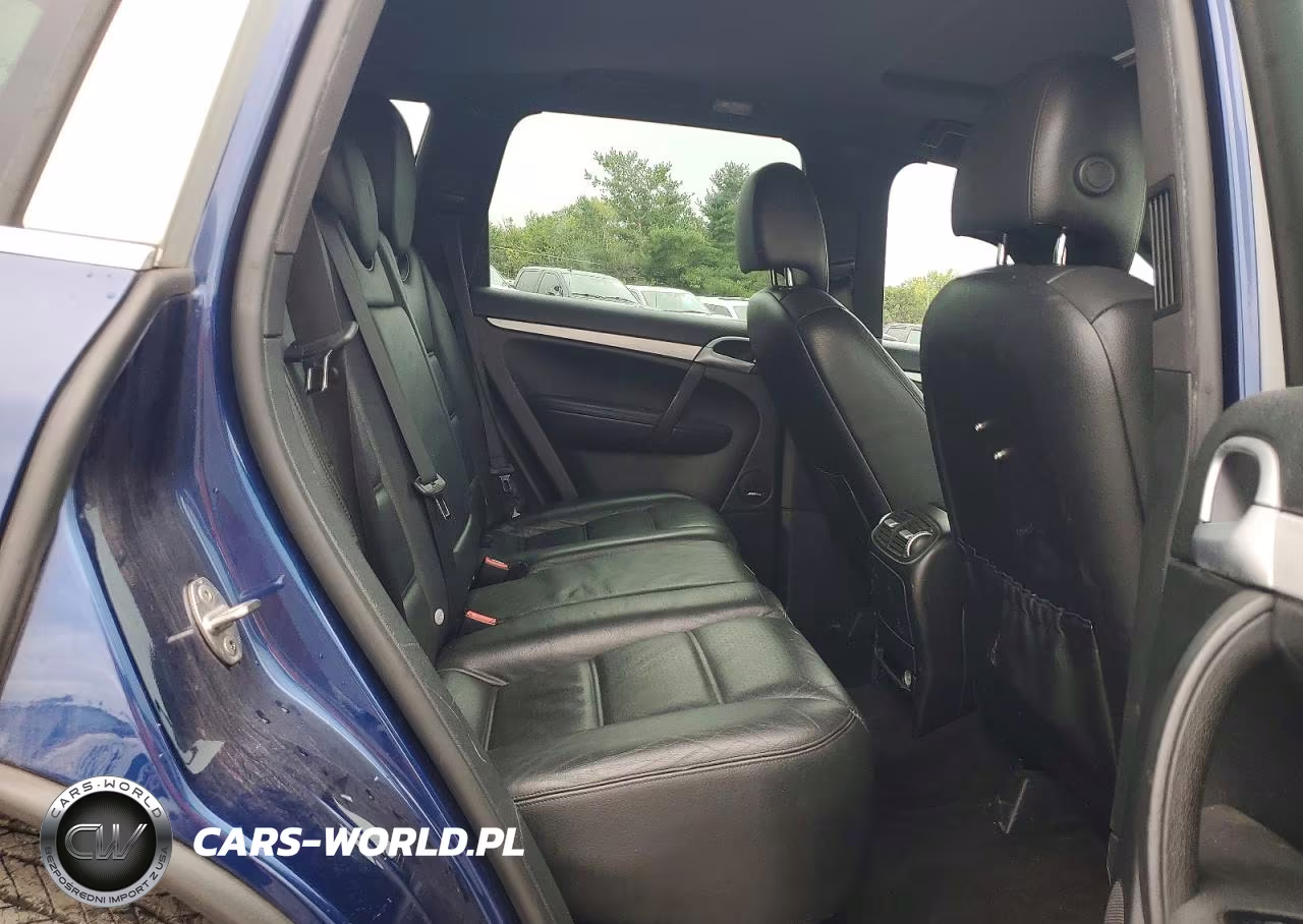 2010 Porsche Cayenne VIN:WP1AA2AP3ALA03689 - 11
