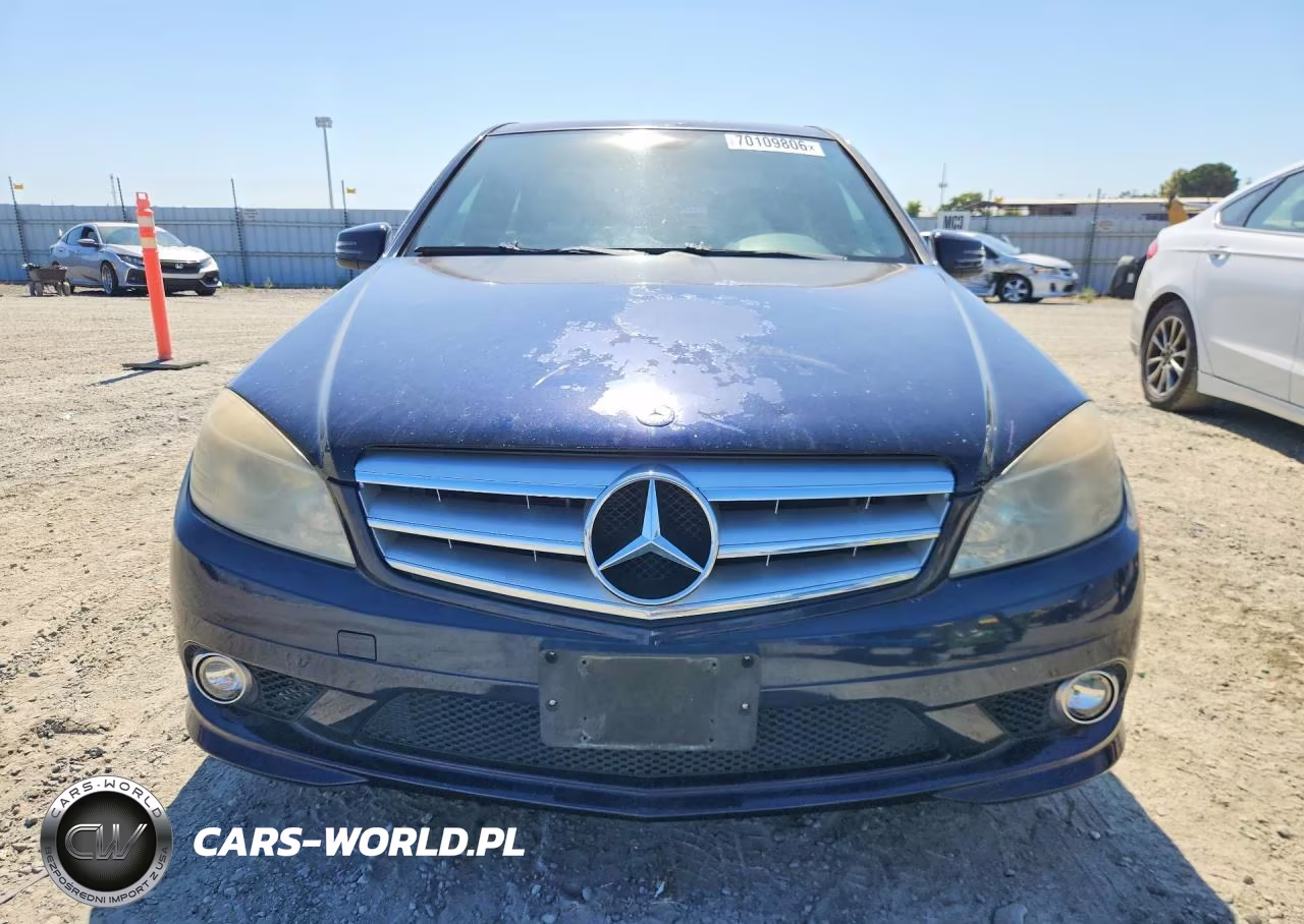 2010 Mercedes-Benz C 300 VIN:WDDGF5EB1AR121482 - 5