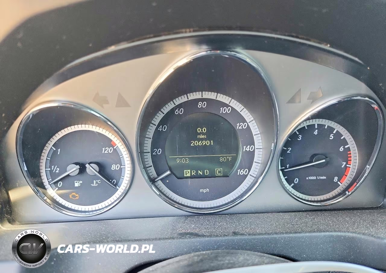 2010 Mercedes-Benz C 300 VIN:WDDGF5EB1AR121482 - 9