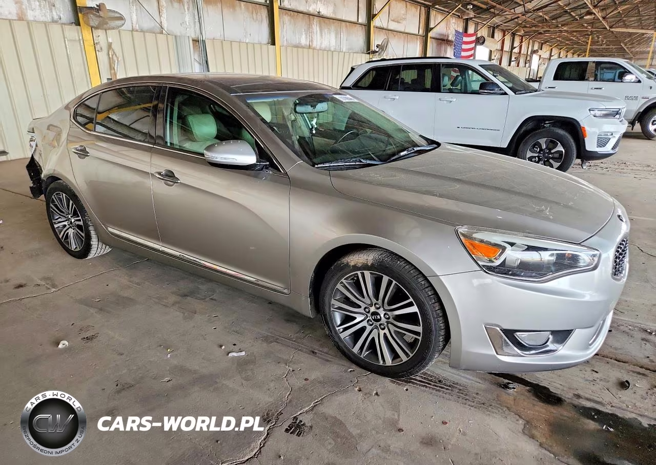 2014 Kia Cadenza Premium VIN:KNALN4D72E5128471 - 4