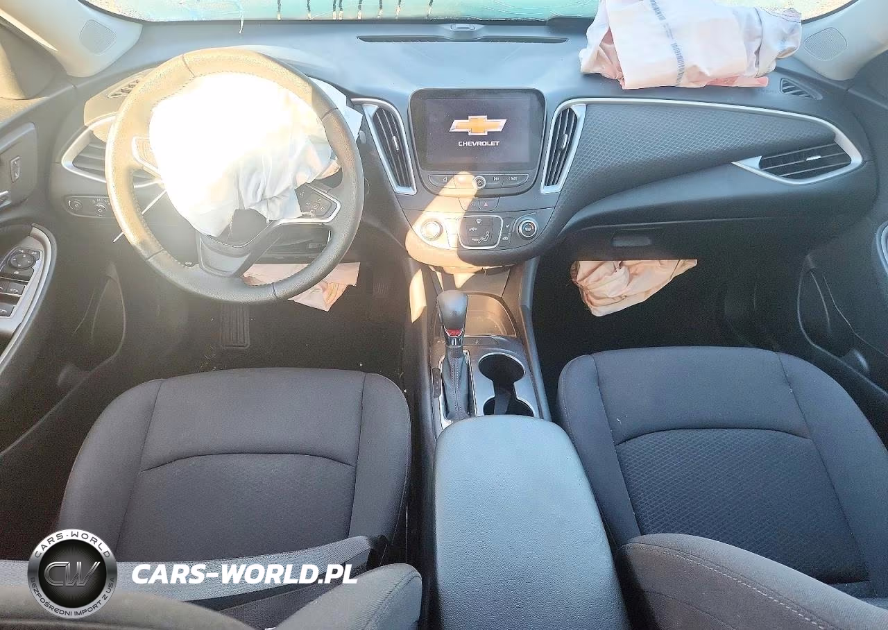 2022 Chevrolet Malibu Rs VIN:1G1ZG5ST4NF101109 - 8