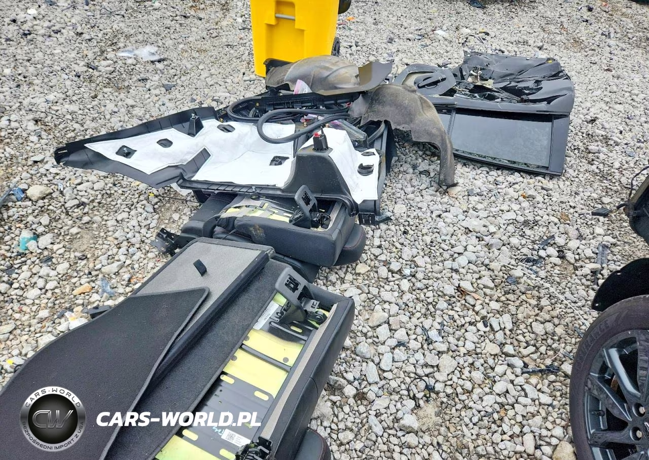 2022 Chevrolet Equinox Rs VIN:2GNAXWEV3N6131095 - 13