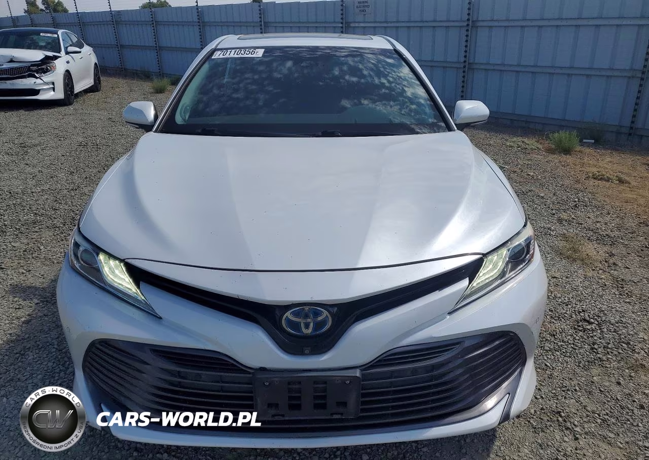 2018 Toyota Camry Hybrid Xle VIN:4T1B21HK9JU509637 - 5
