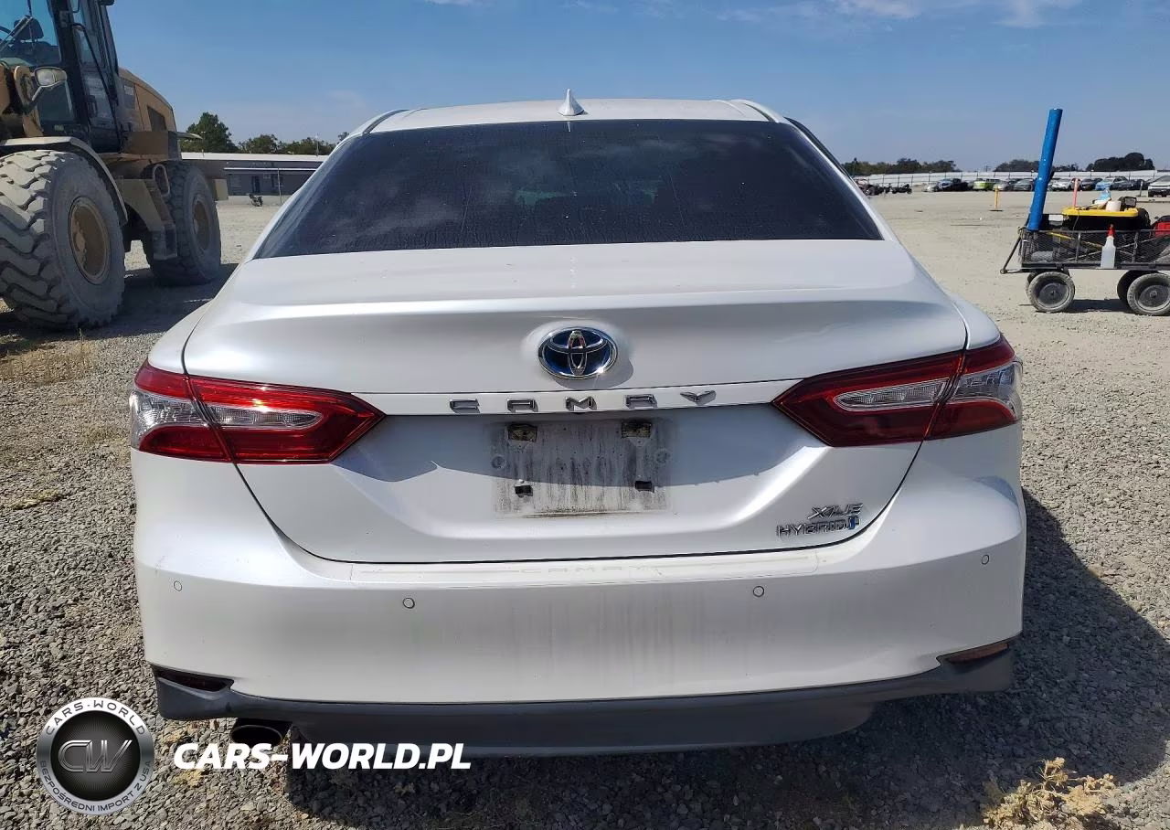 2018 Toyota Camry Hybrid Xle VIN:4T1B21HK9JU509637 - 6
