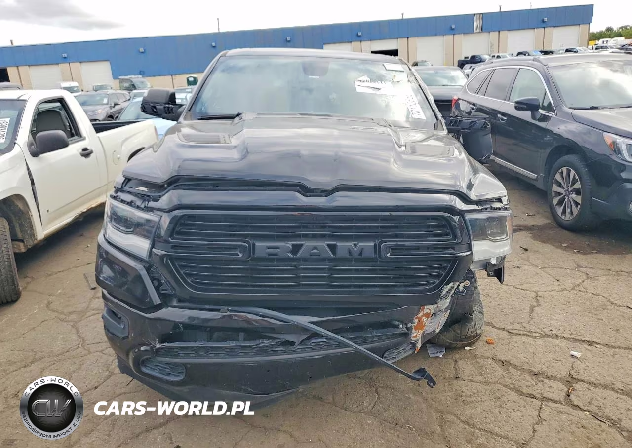 2019 Ram 1500 Laramie 4X4 5'7 Box VIN:1C6SRFJT9KN696025 - 5