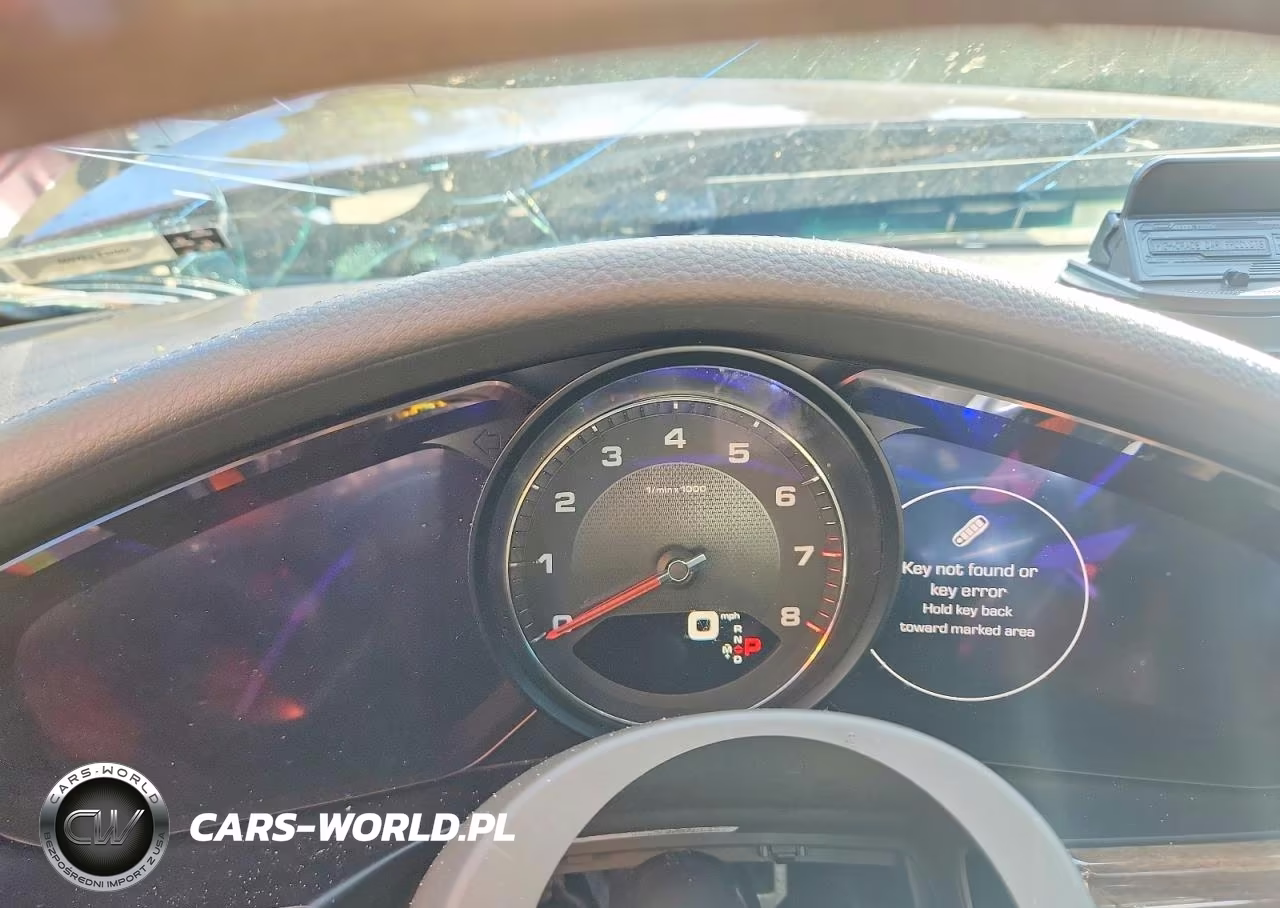 2018 Porsche Panamera 4S VIN:WP0AB2A72JL135616 - 9